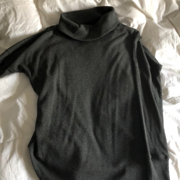 |TURTLE NECK|☁️☕️ - Picture 1 of 2